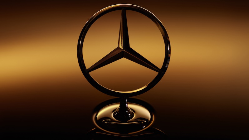 Omnicom Wins Global Mercedes-Benz Account