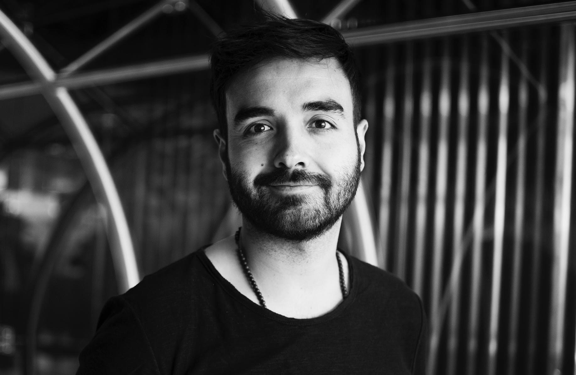Manuel Bordé Promoted to Global Chief Creative Officer of Geometry/VMLY&R COMMERCE