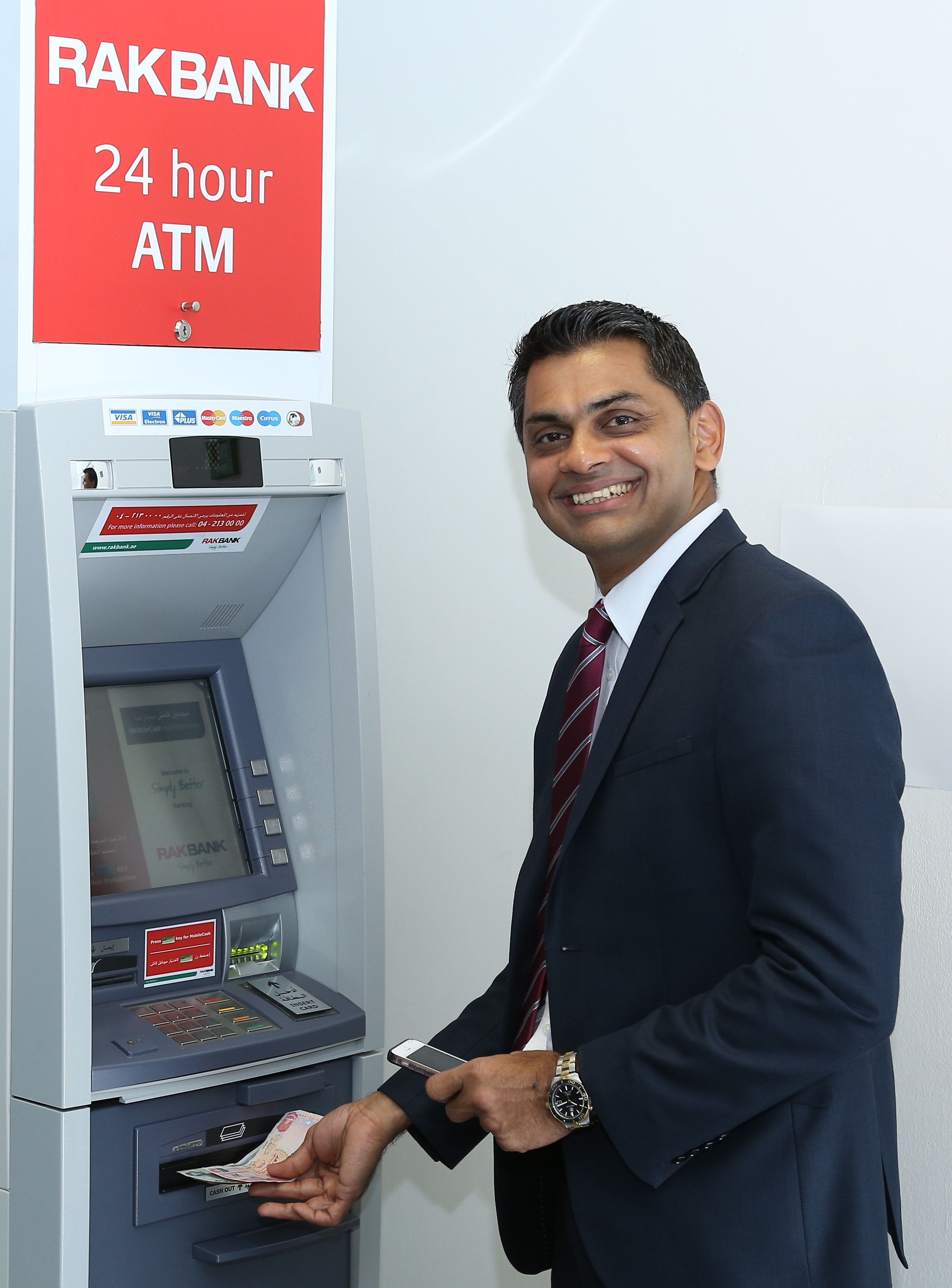 RAKBANK enables card-less ATM withdrawals with MobileCash