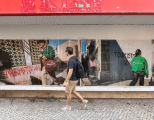 Saudi Tourism Just Hijacked Europe's Anti-Tourist Graffiti, and Turned It Into an Invitation 1 IMG 2124